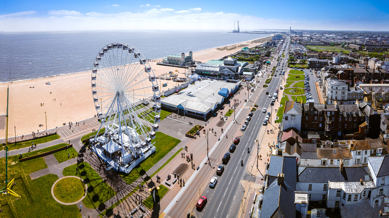 Une vue aérienne de Great Yarmouth sur la côte de Norfolk en Angleterre