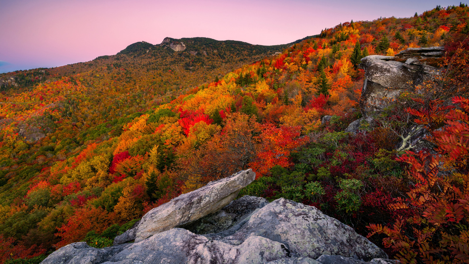 Une ville de montagne pittoresque en Caroline du Nord offre le meilleur de la nature sans la foule