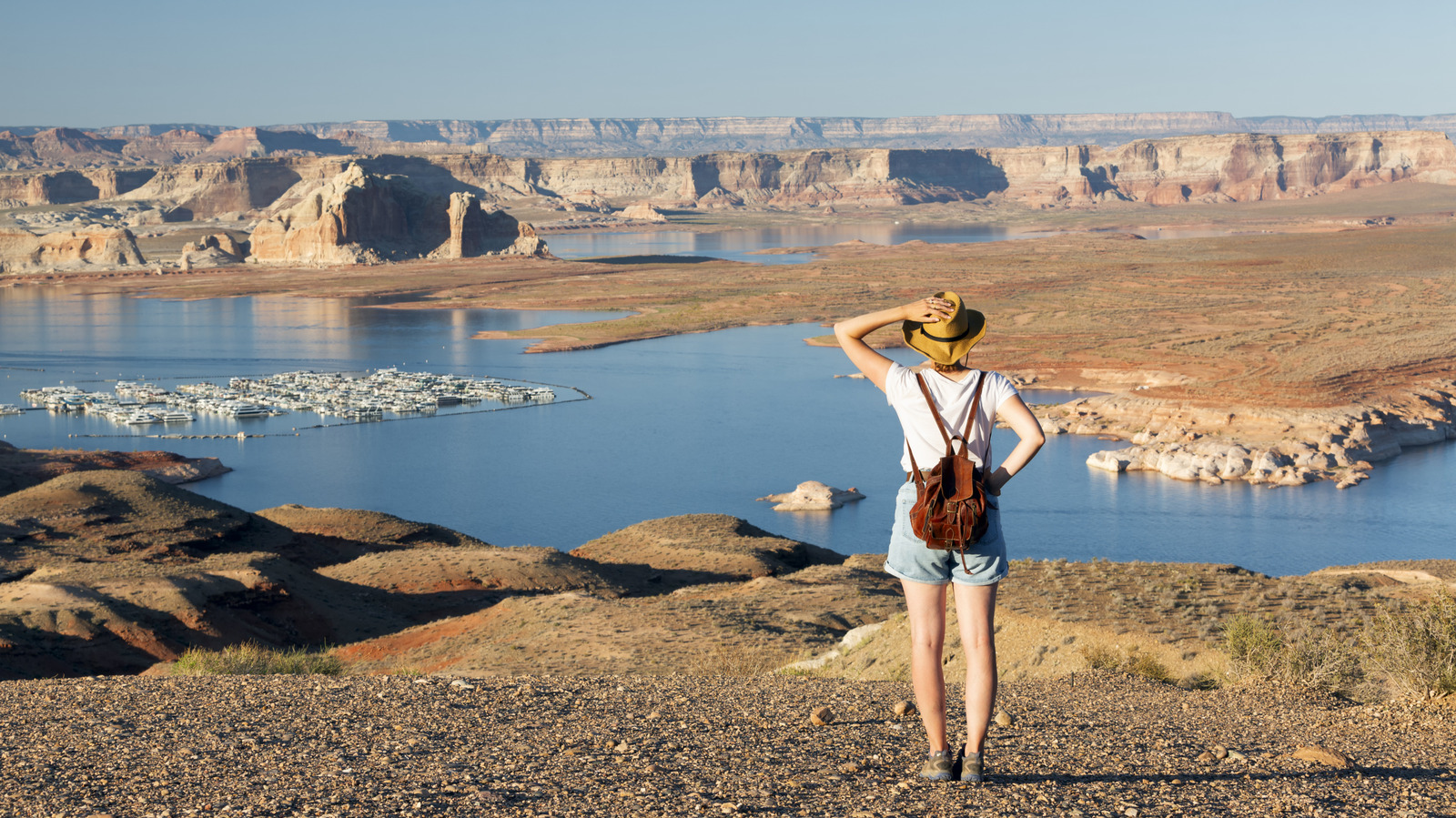 L'un des joyaux les plus sous-estimés de l'Arizona est un point de vue éloigné du lac dans le pays rouge du rock rouge