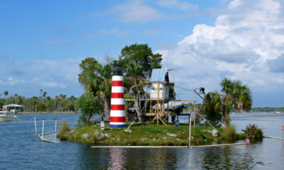 Une île privée qui abrite une colonie de singe est connue sous le nom de «Mini Alcatraz en Floride»