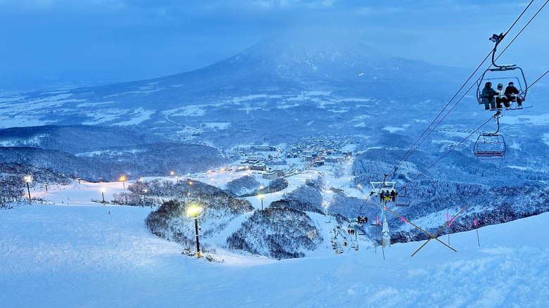 Lifre de ski à Niseko