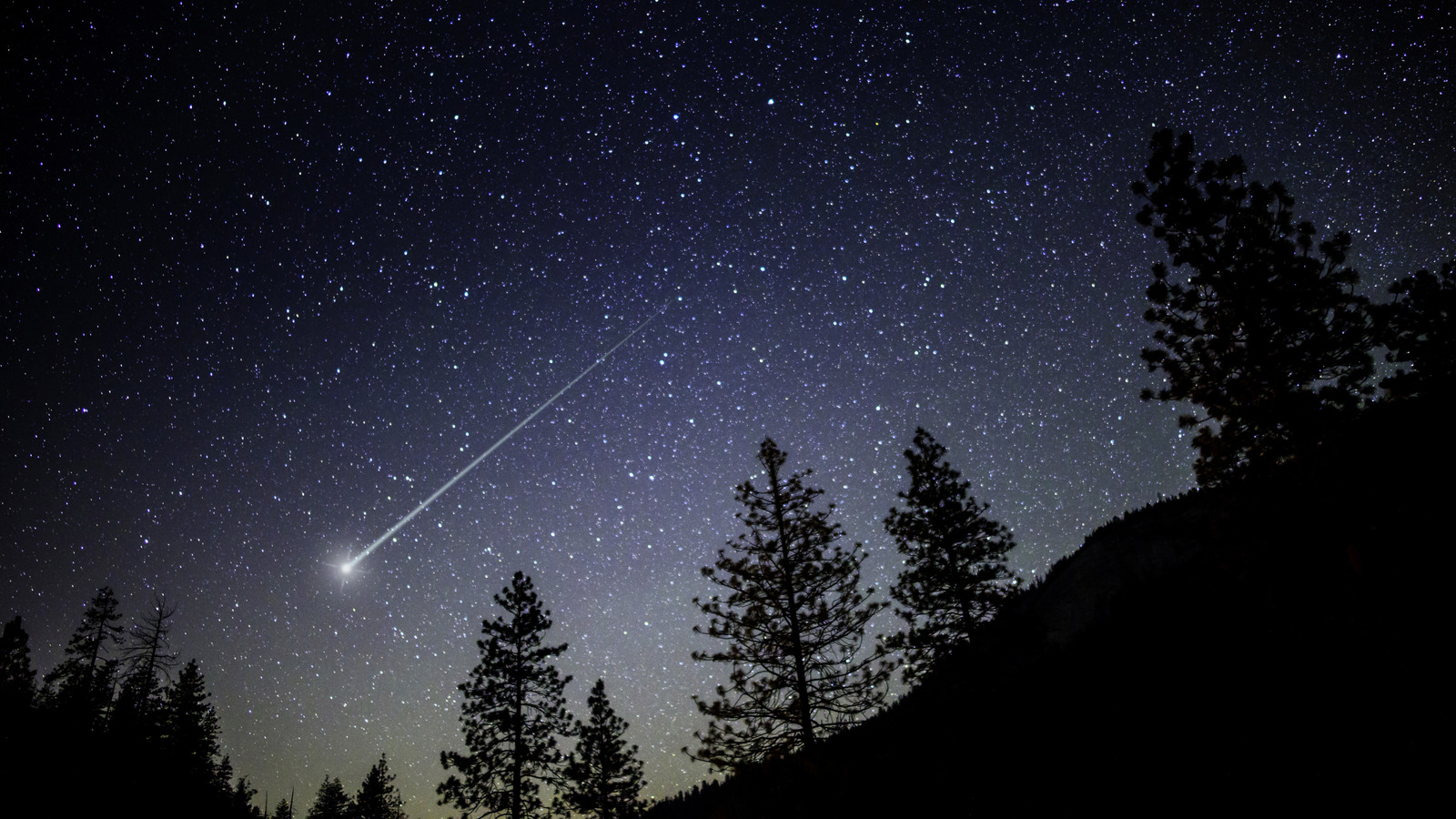 5 artefacts anciens fabriqués à partir de météorites