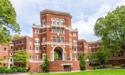 Une ville collégiale de joyaux cachée de l'Oregon offre des vues sur la montagne et une scène artistique florissante