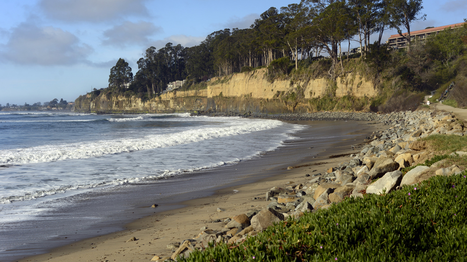 L'un des camps de camping en bord de mer les plus populaires de Californie promet un plaisir extérieur sans fin