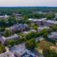 La ville universitaire près de la côte du New Hampshire où le charme de la Nouvelle-Angleterre rencontre des terres agricoles pittoresques