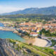 La ville sous-estimée en Espagne avec des sables dorés, des plages isolées et des tours médiévales