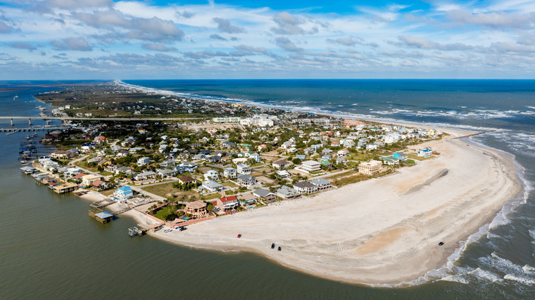 Plage de St. Augustine avec des maisons