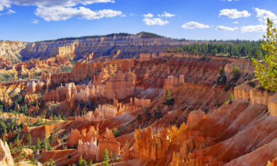 Juste à l'extérieur d'une entrée du parc national de Bryce Canyon se trouve ce petit lodge rustique très abordable