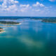 L'un des lacs les plus clairs du Texas est un paradis éblouissant près d'Austin pour de nombreuses loisirs de plein air