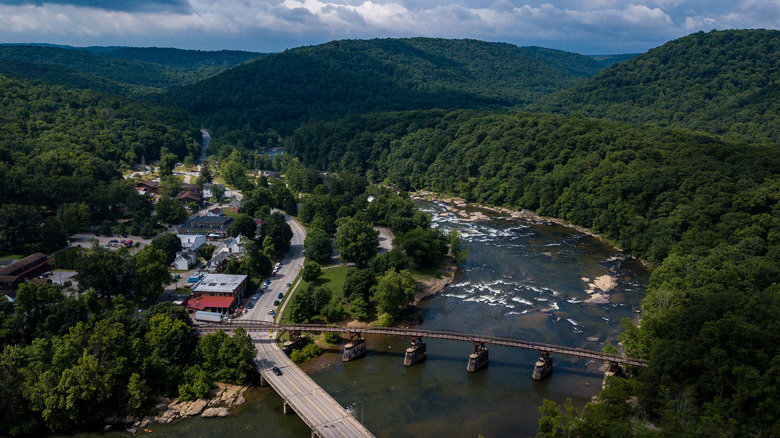 Une vue aérienne du centre de l'Ohiopyle