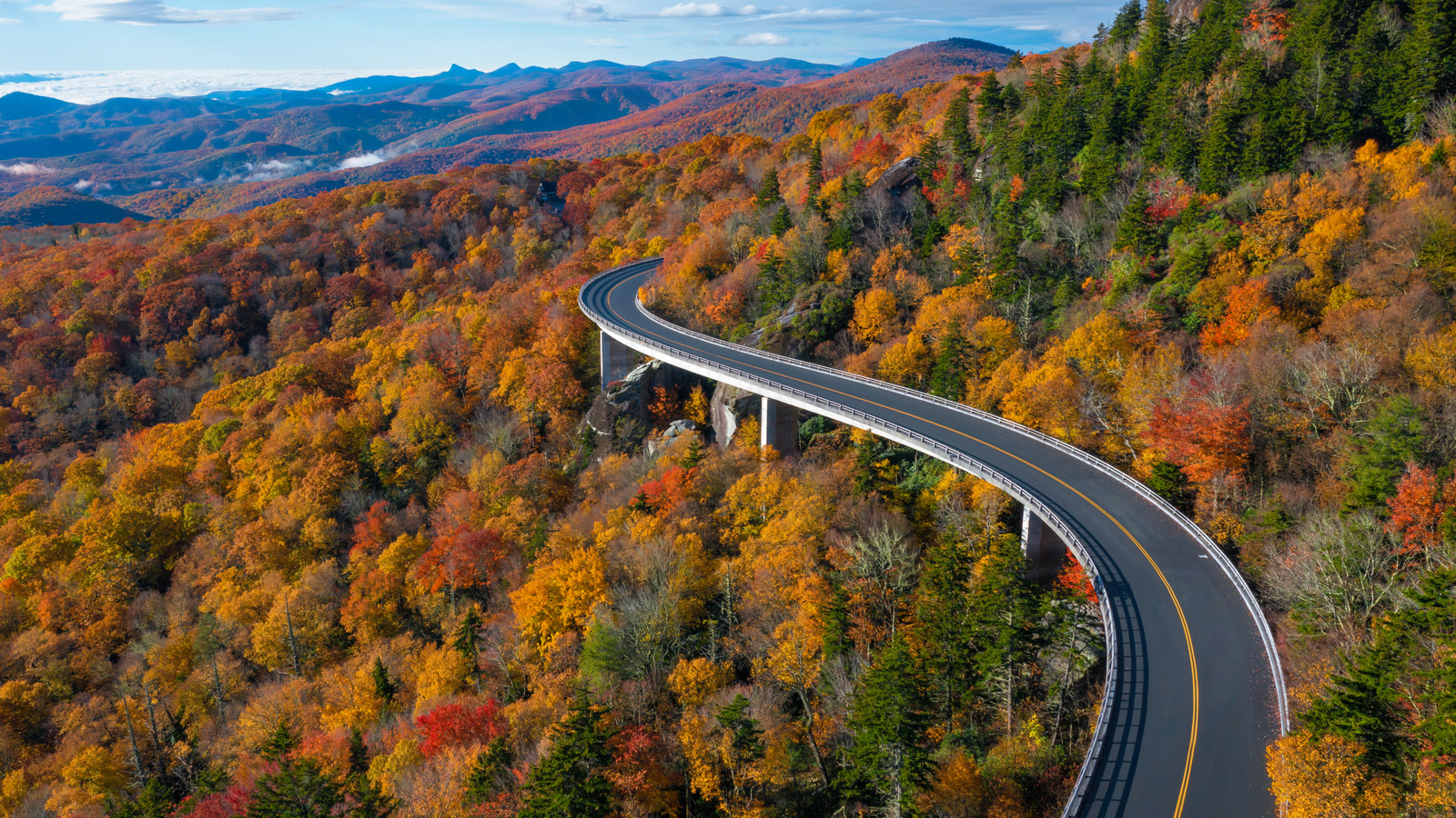 Le camping RV peut être encombrant le long de la Blue Ridge Parkway si vous avez ce type de plate-forme