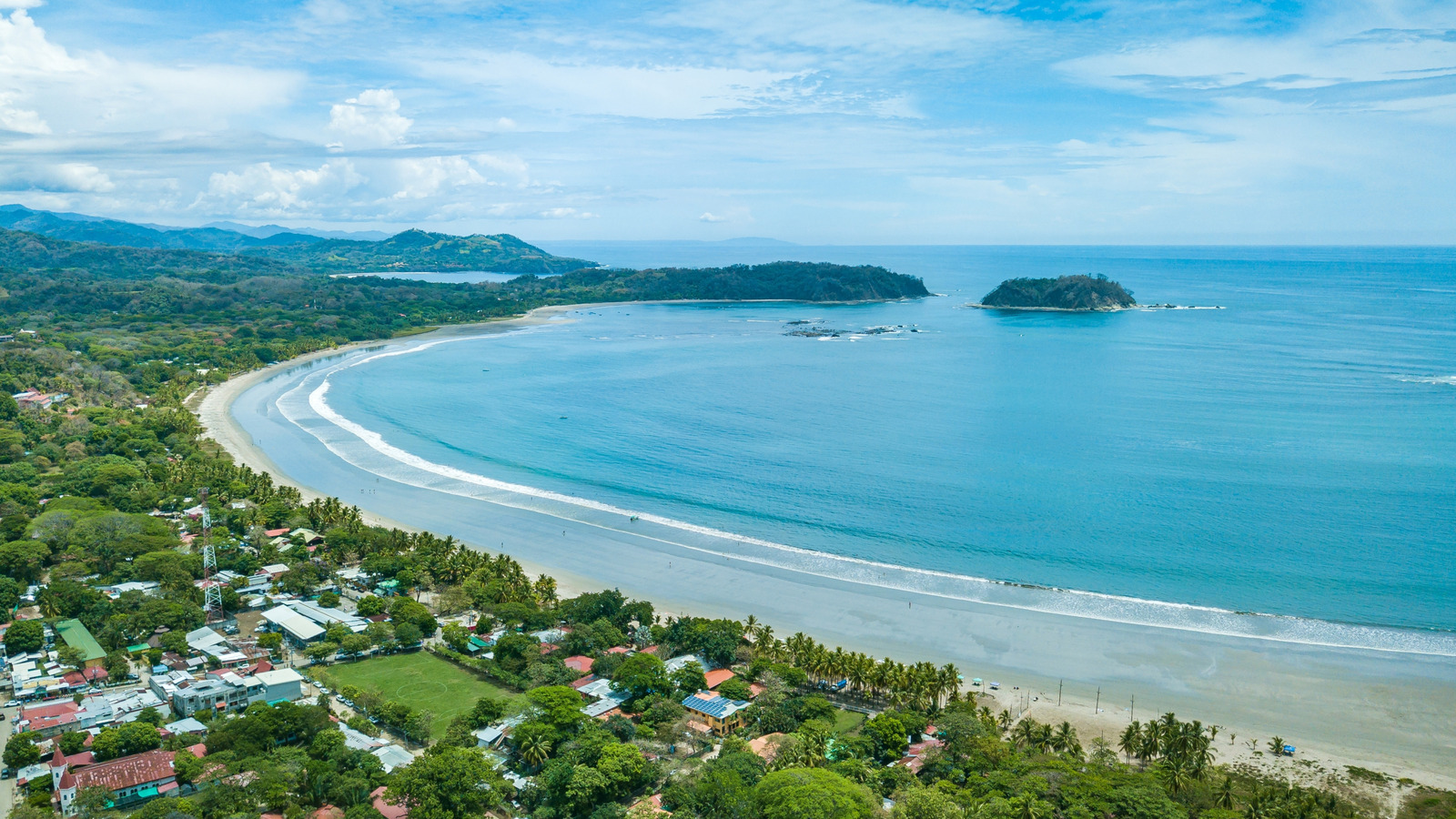 L'une des villes balnéaires les plus sous-estimées du Costa Rica est un paradis de sables isolés et de nature vierge