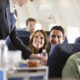 L'un des types de boissons les plus populaires à commander dans un avion est en fait mieux évité en vol
