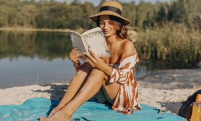 Ces choix de club de lecture de Reese sont les lectures de plage parfaites