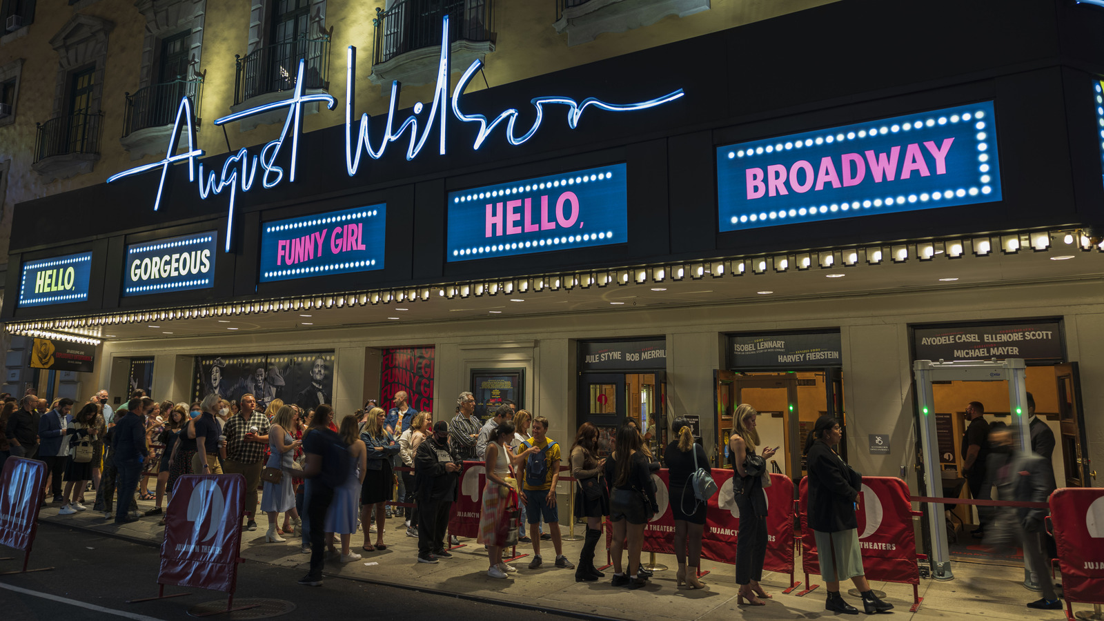 Règles d'étiquette tacite que vous ne devriez jamais briser lorsque vous voyez un spectacle de Broadway