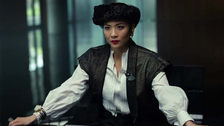 Sandra Yi SENCINDIVER signifie affaires comme Yutani dans Alien: Terre