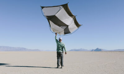 Ce que cela signifie quand quelqu'un recommande d'utiliser un «Deadman» lorsque la tente camping