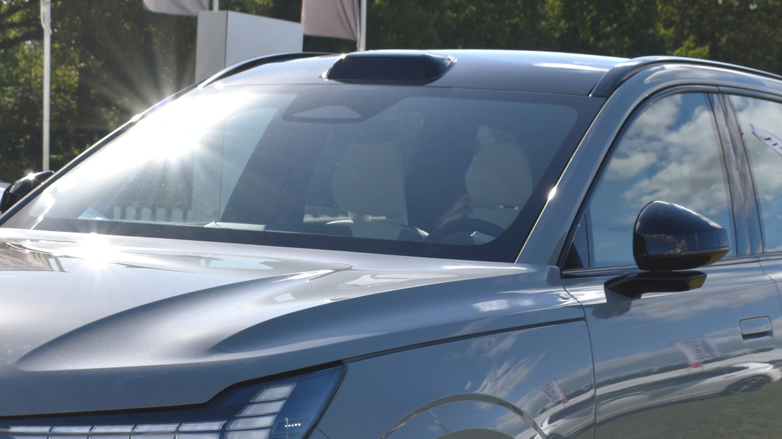 La vidéo virale Volvo Ex90 a expliqué: comment les capteurs LiDAR peuvent ruiner votre appareil photo de téléphone