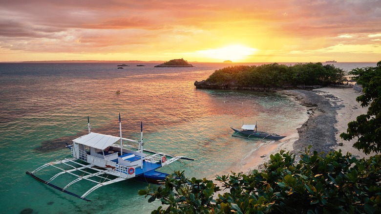 Coucher de soleil sur l'île de Malapascua à Cebu