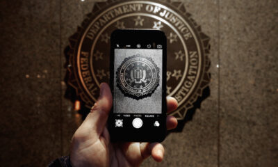 Comment garder votre téléphone à l'abri des escroqueries en IA, selon le FBI