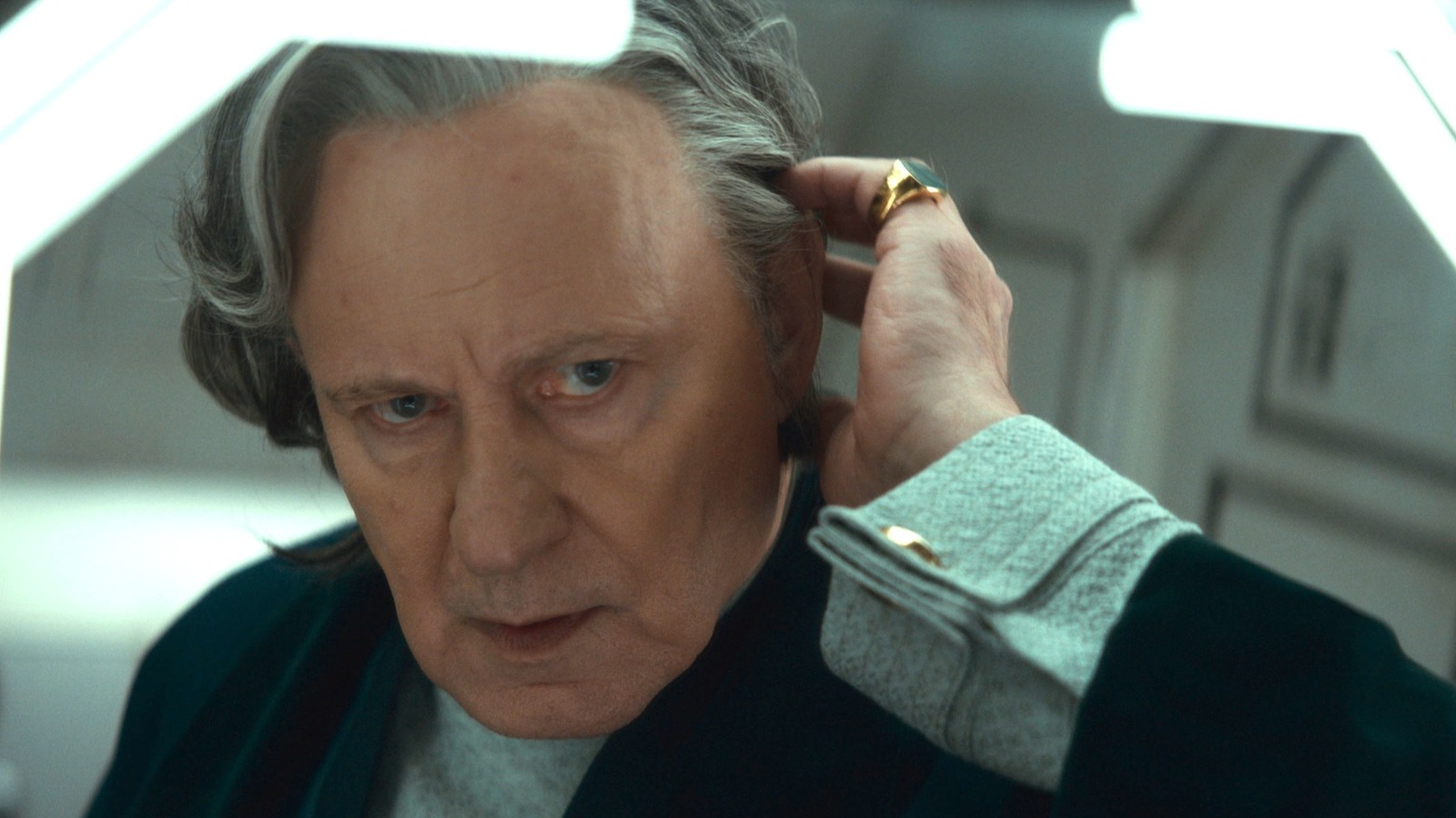 Stellan Skarsgård avait une demande pour la trame de fond de Luthen Rael et (exclusive)