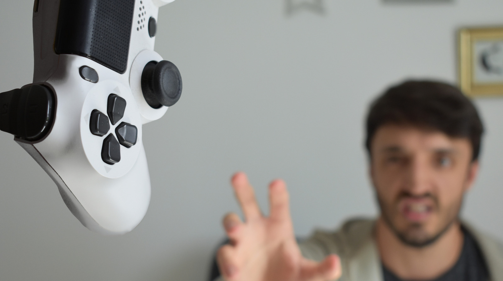 Non, les jeux sur console ne sont pas nécessairement moins chers que PC - voici pourquoi