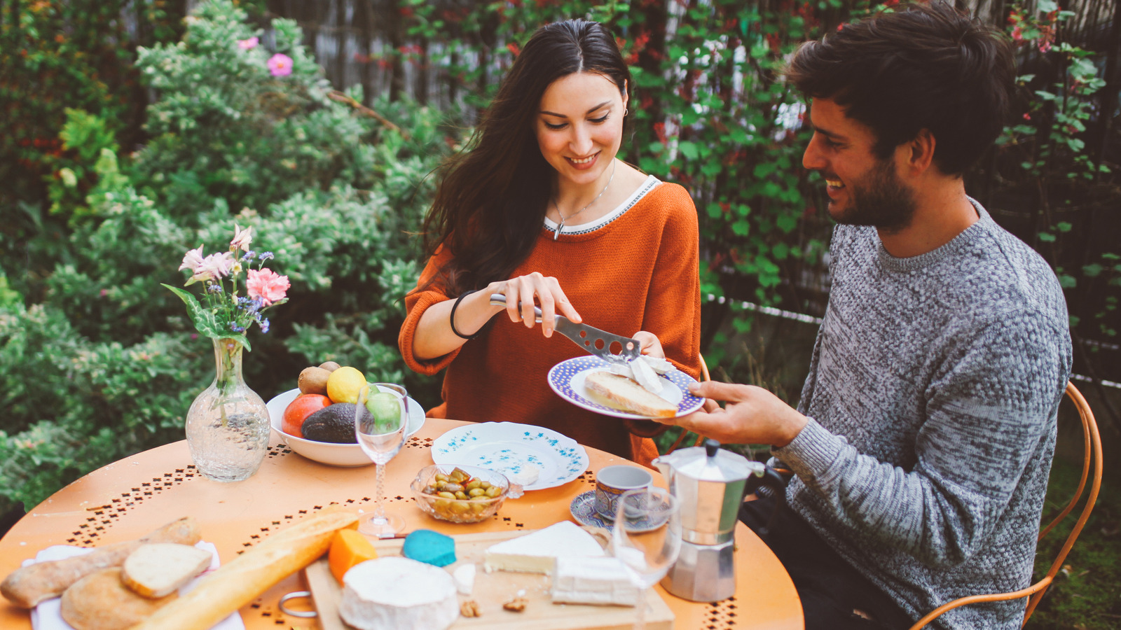 Savourer des déjeuners lents en France: Rick Steves partage sa façon préférée de déguster les repas de midi