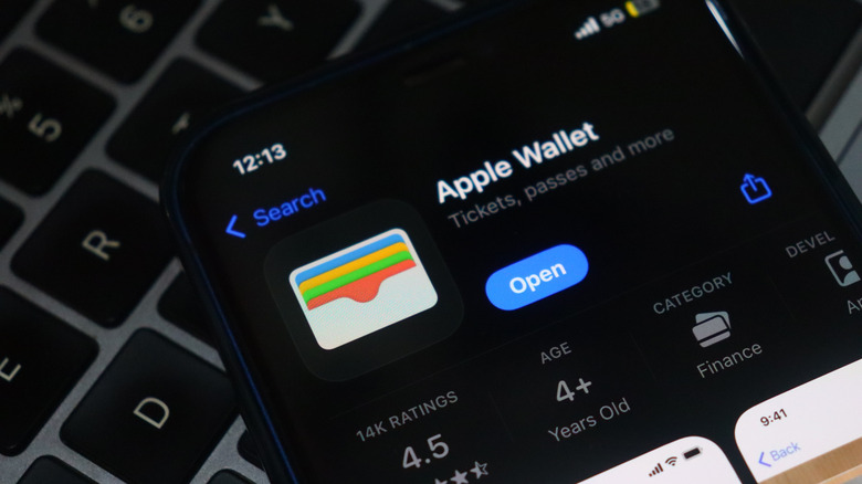 Apple Wallet App Store.