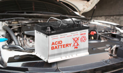 Quelle est la différence entre les batteries électriques par rapport aux batteries régulières pour les voitures?