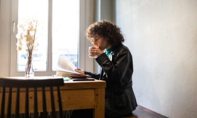 Les touristes devraient acheter cet article négligé pour se connecter avec les habitants pendant les voyages à l'étranger