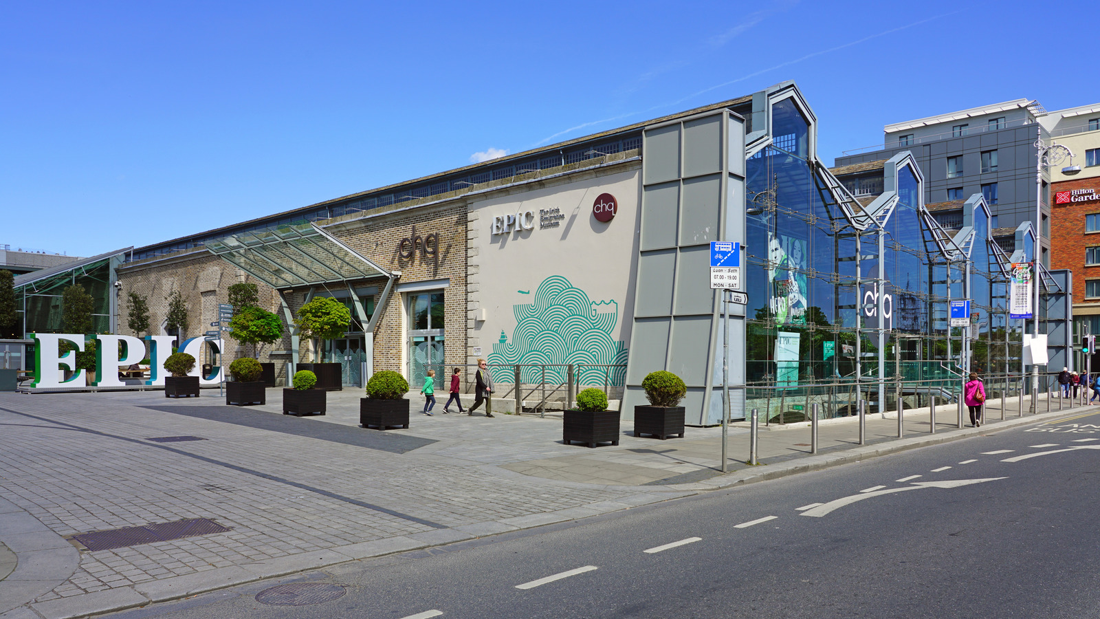 Les îles Ellis en Europe à l'envers "sont des musées spéciaux que Rick Steves dit mérite une visite