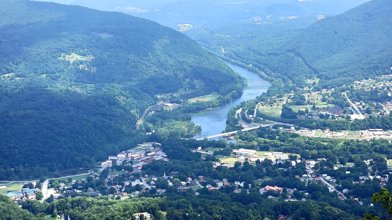 Vue Birdseye de New River and Narrows, VA
