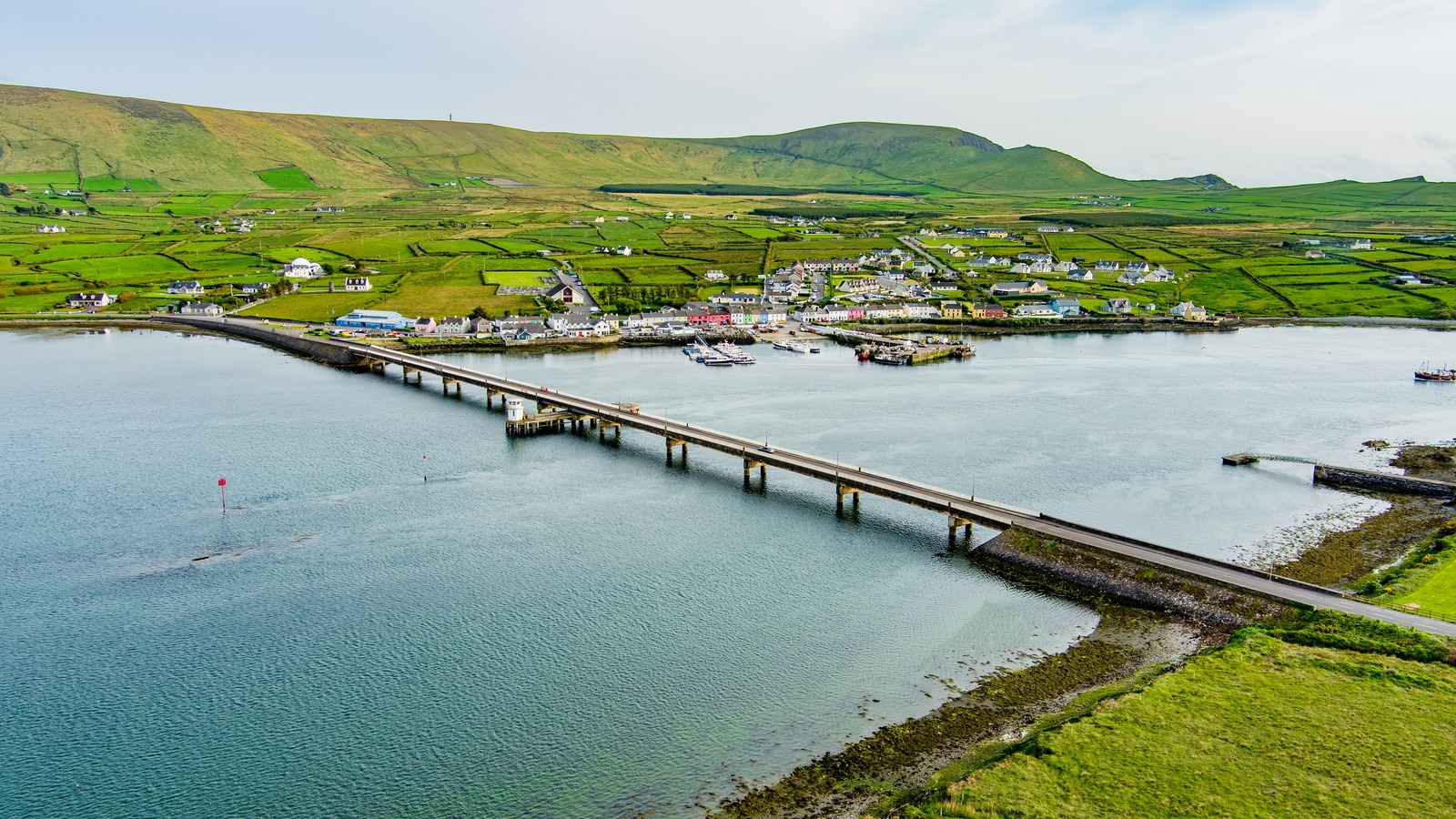 L'un des secrets les mieux gardés de l'Irlande est cette évasion de campagne fascinante d'une île