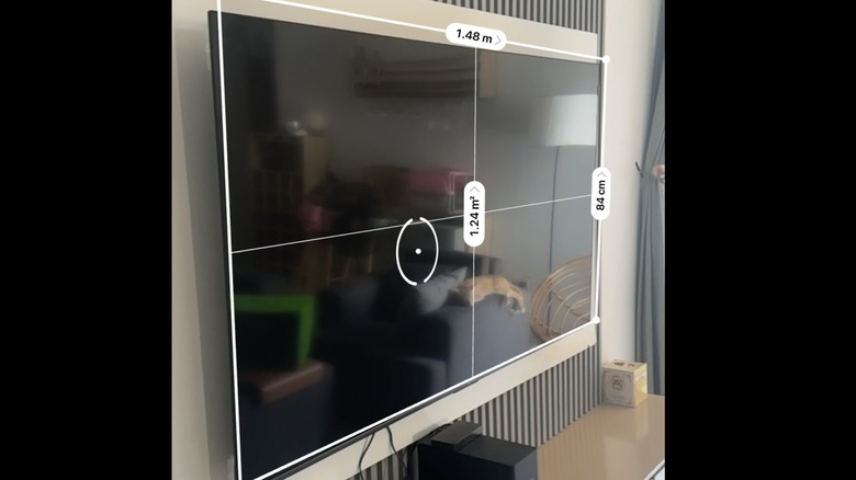 TV avec des dimensions d'un iPhone