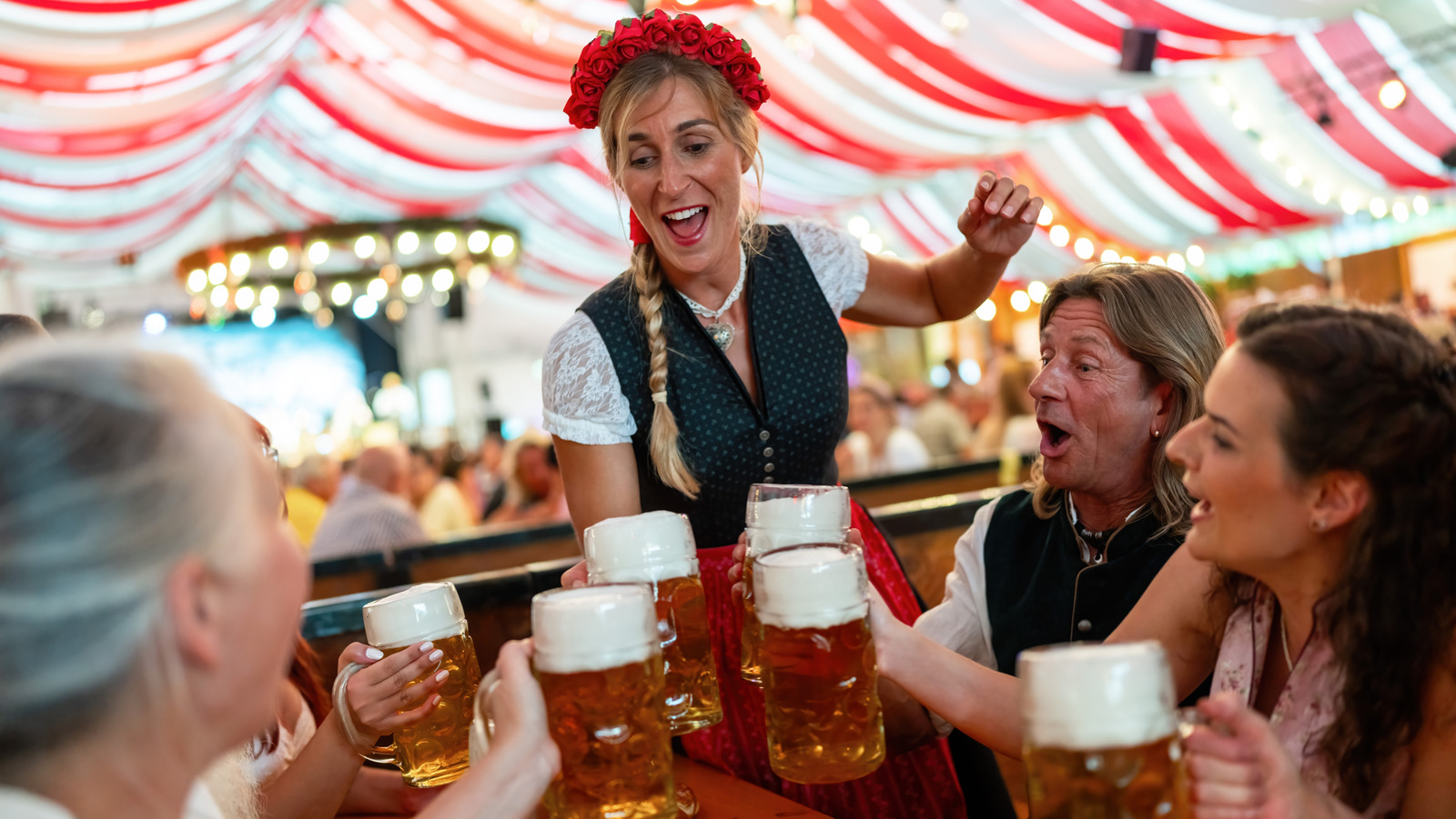 Le guide touristique de Rick Steves partage un moyen de génie pour se connecter avec les habitants et la culture en voyageant