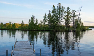 L'une des plus grandes escapades du Midwest est un lac pittoresque du Wisconsin avec des loisirs sans fin