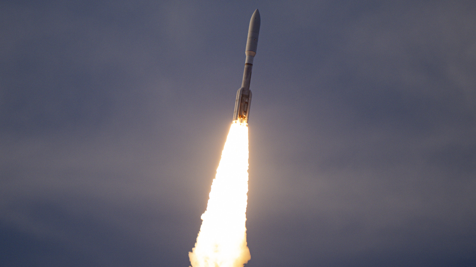 Comment une fusée dirige-t-elle?