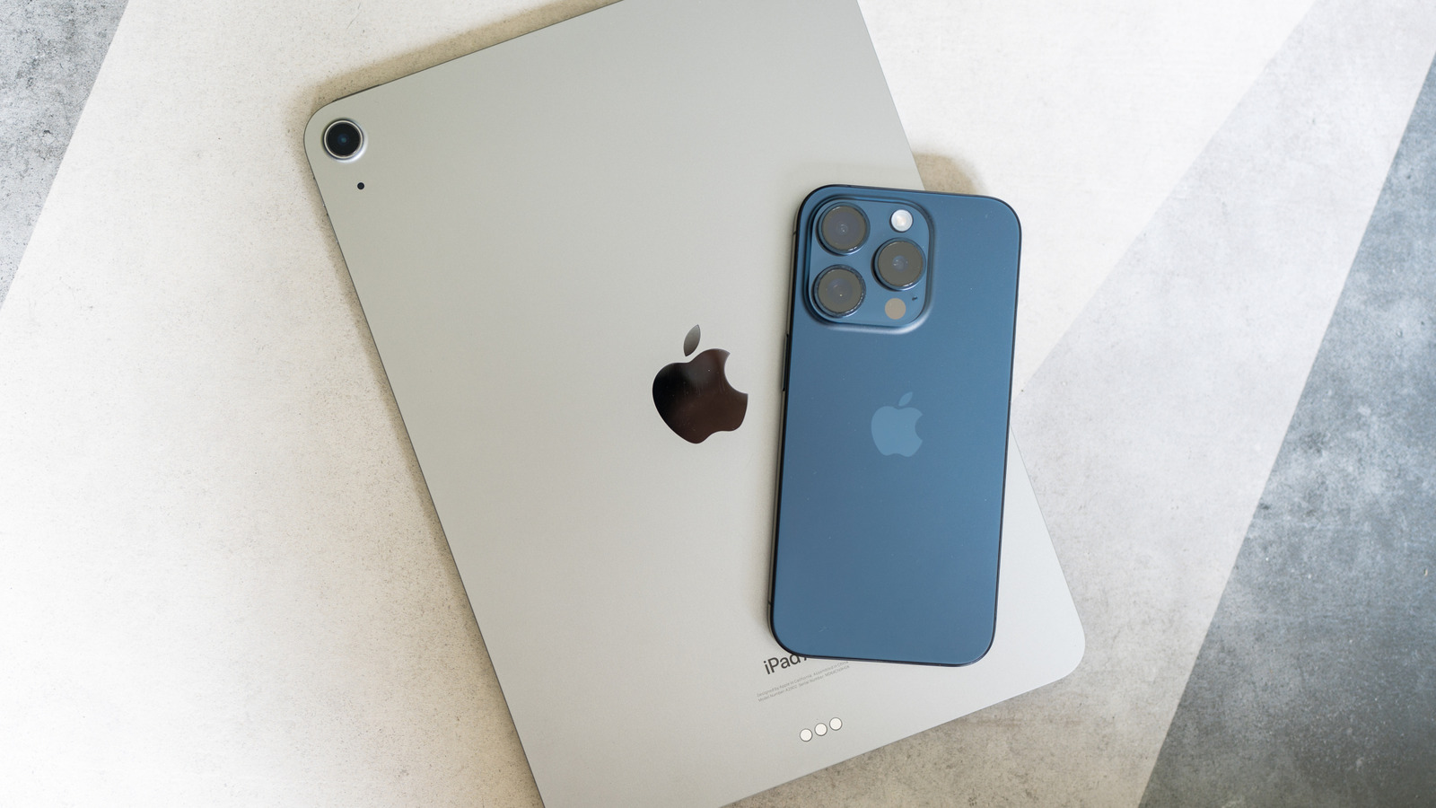 Vous pouvez charger votre iPhone avec un iPad - voici comment