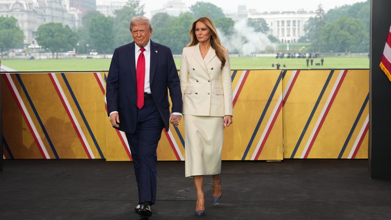Melania et Donald Trump à l'armée américaine 250e anniversaire