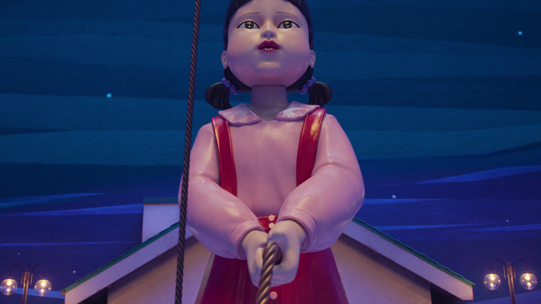 Robot de statue de corde à sauter effrayant de Squid Game Saison 3