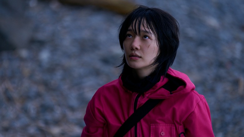 No-Eul revient sur l'île pour terminer ce qu'elle a commencé dans le jeu Squid