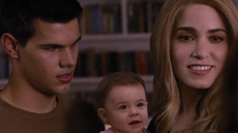 Jacob Renesmee et Rosalie dans Twilight Breaking Dawn Part 2