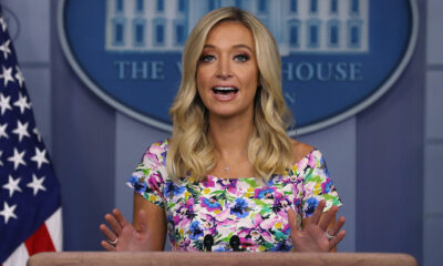 Kayleigh McEnany a porté des tenues terriblement dépassées