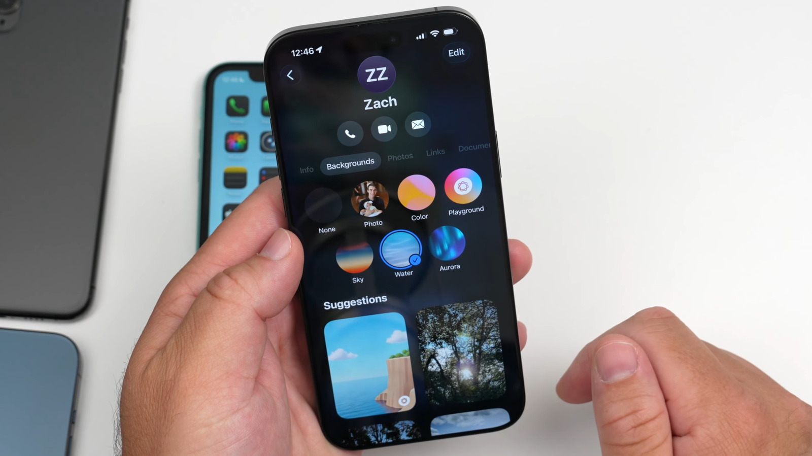 Les messages iPhone rattrape enfin WhatsApp avec iOS 26