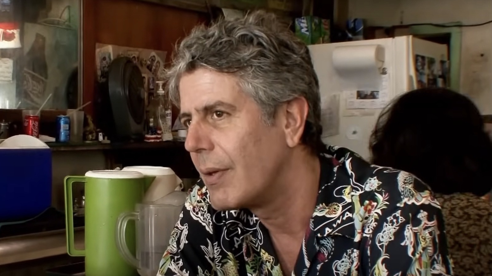 Suivez les traces d'Anthony Bourdain pour manger comme un local à Hawaï pour des vacances savoureuses
