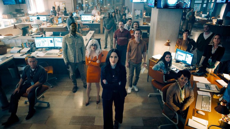 Lois dirige l'équipe Daily Planet à Superman