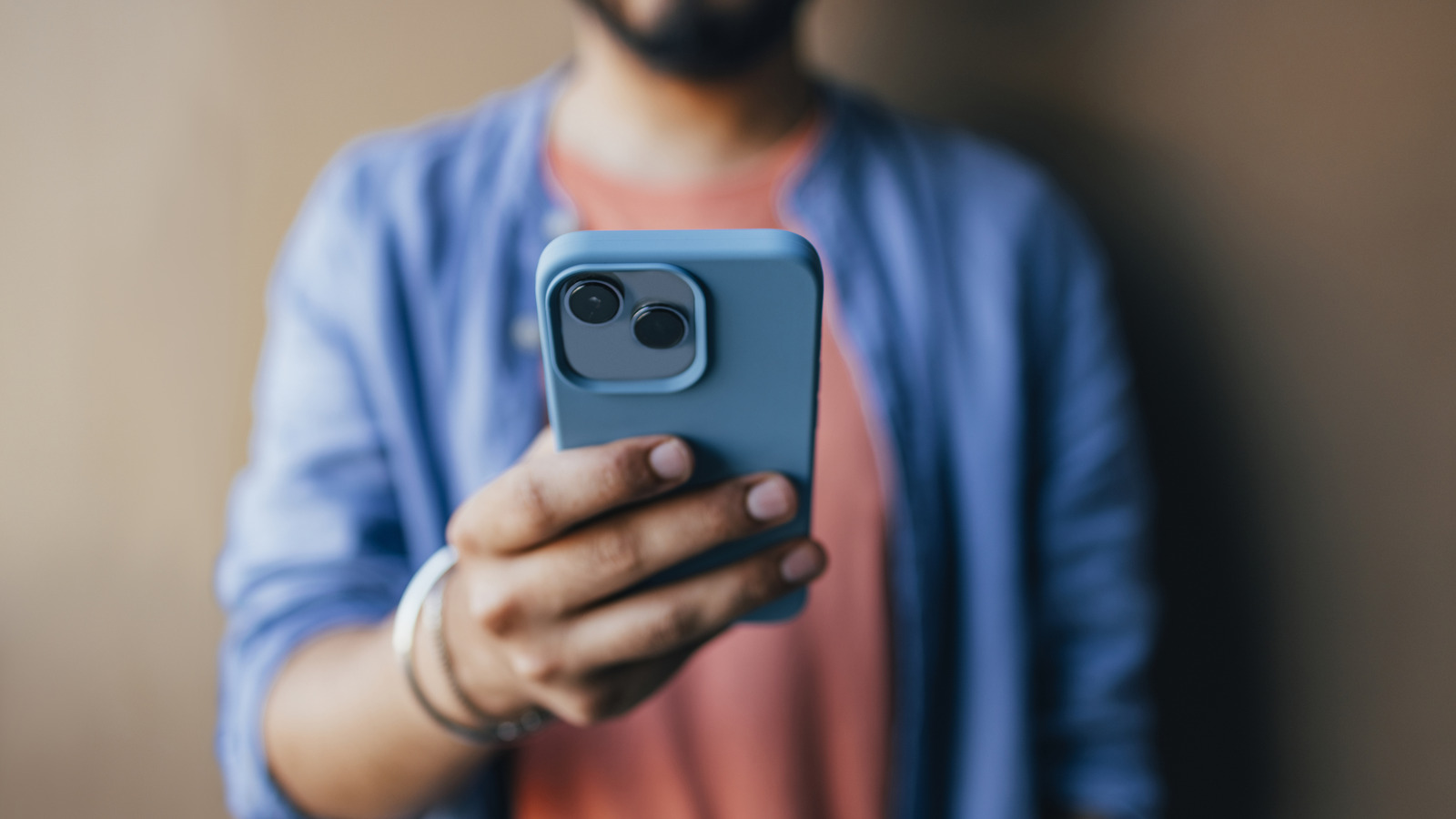 Comment trouver quelles applications ont accès à votre appareil photo iPhone (et comment les désactiver)