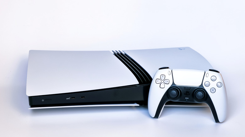 Horizontal PS5 à côté du contrôleur