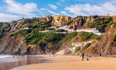 Évitez les foules dans cette ville de surf isolée au Portugal avec de magnifiques plages