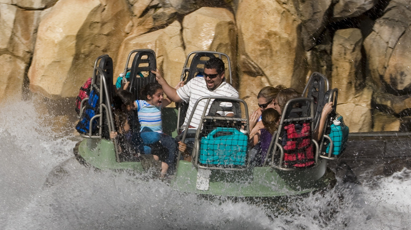 Les erreurs dangereuses et dégoûtantes font dans les parcs Disney